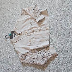 New INC International Concept  Floral Lace Arms Summer and Fall Blouse J…